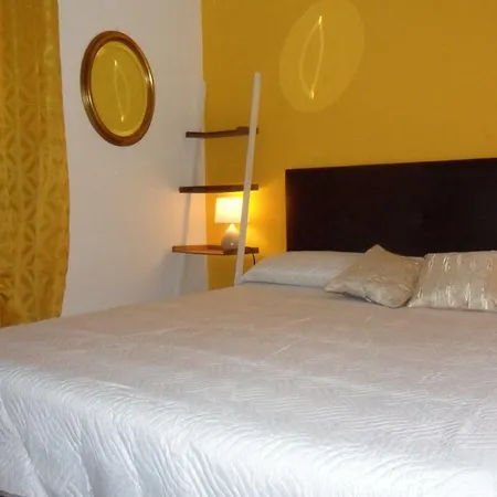 A Casa Di Monica Bed & Breakfast *