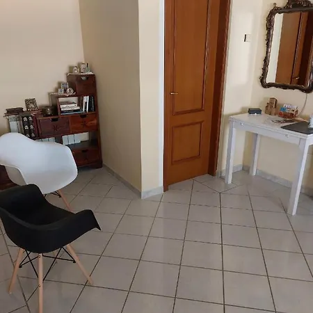 ベッド・アンド・ブレックファスト A Casa Di Monica