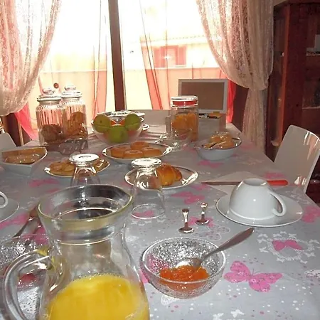 A Casa Di Monica 3*