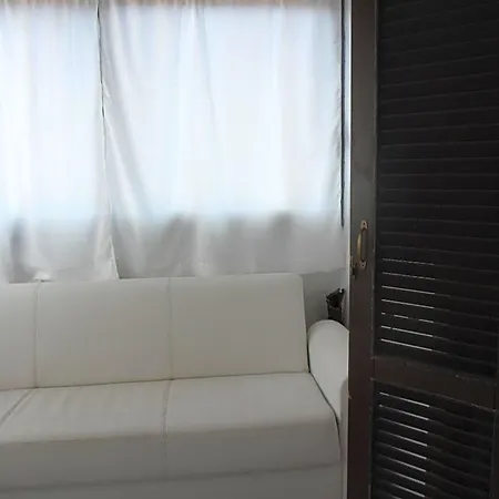 Couette-café A Casa Di Monica 3*