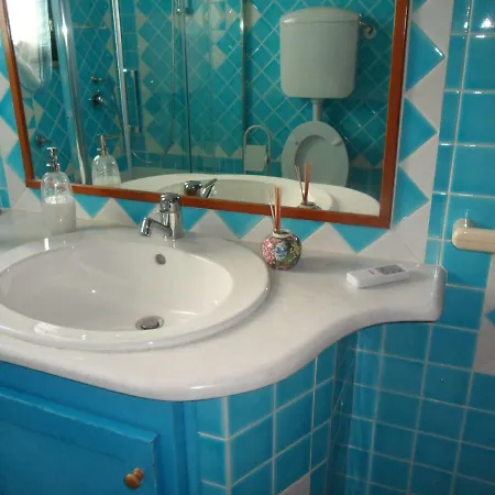 A Casa Di Monica 3* Όλμπια